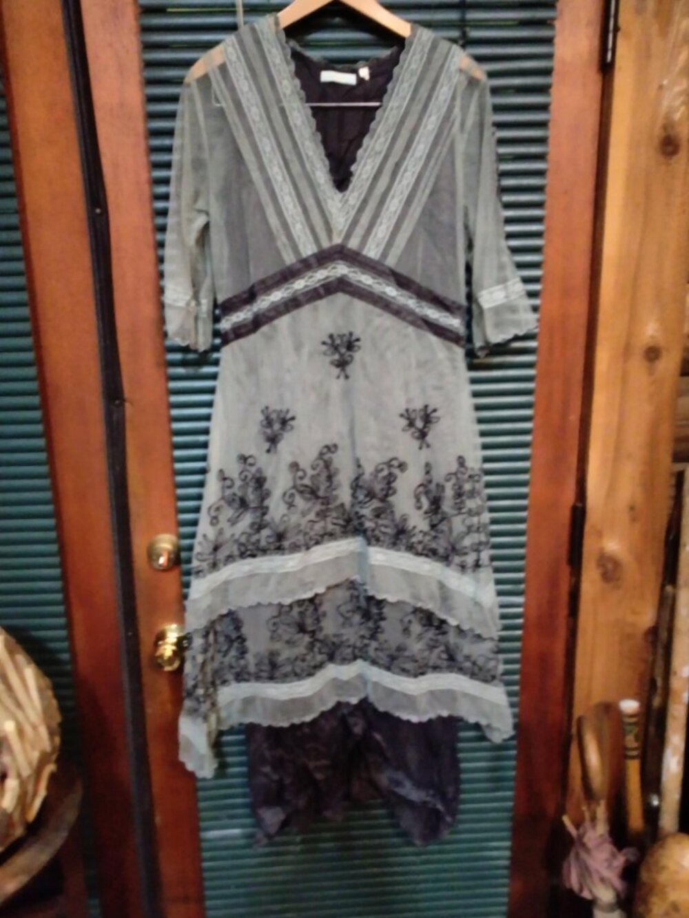 Vintage Titanic Like Dress Size S/M Sold As Is
